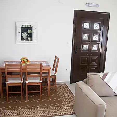 Sdregas Flats * Masouri